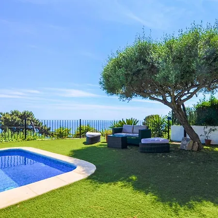 Lovely In Lloret Del Mar Holiday home *